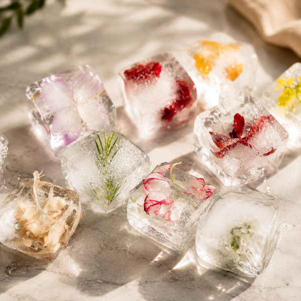 Ice maker lifestyle detail